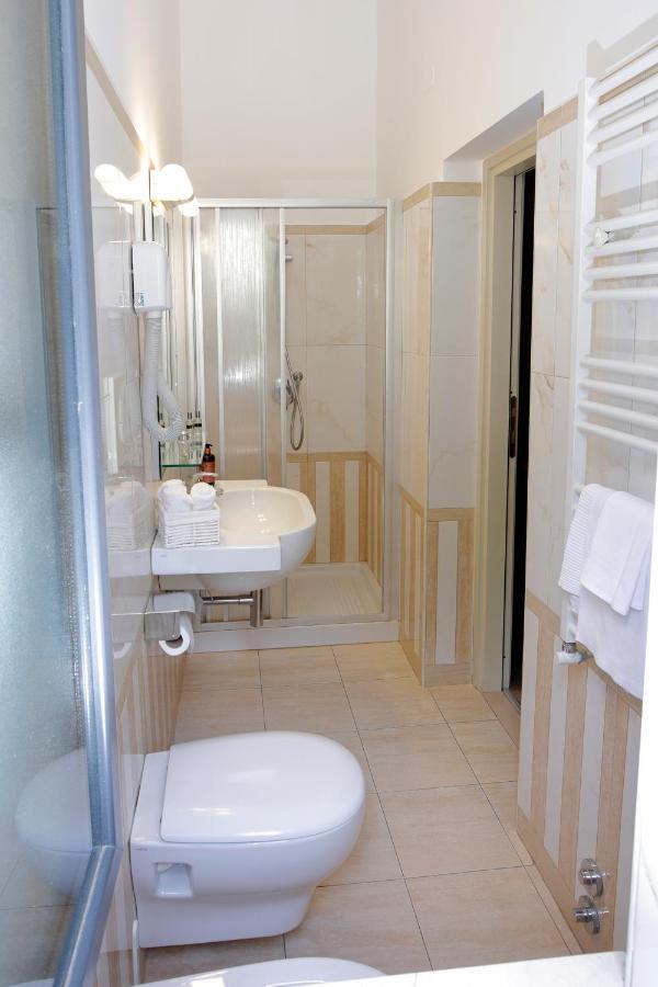 Hotel Sollievo San Giovanni Rotondo Ngoại thất bức ảnh