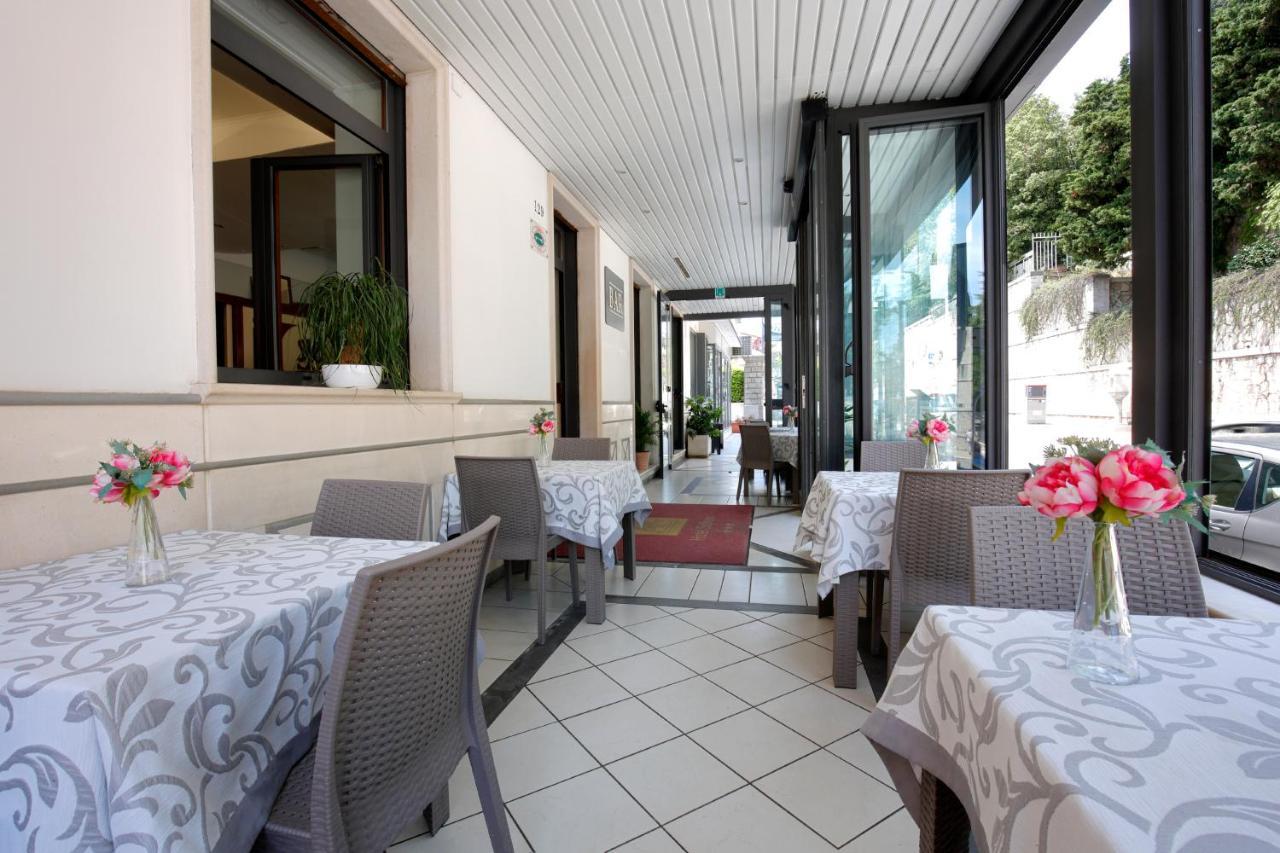 Hotel Sollievo San Giovanni Rotondo Ngoại thất bức ảnh