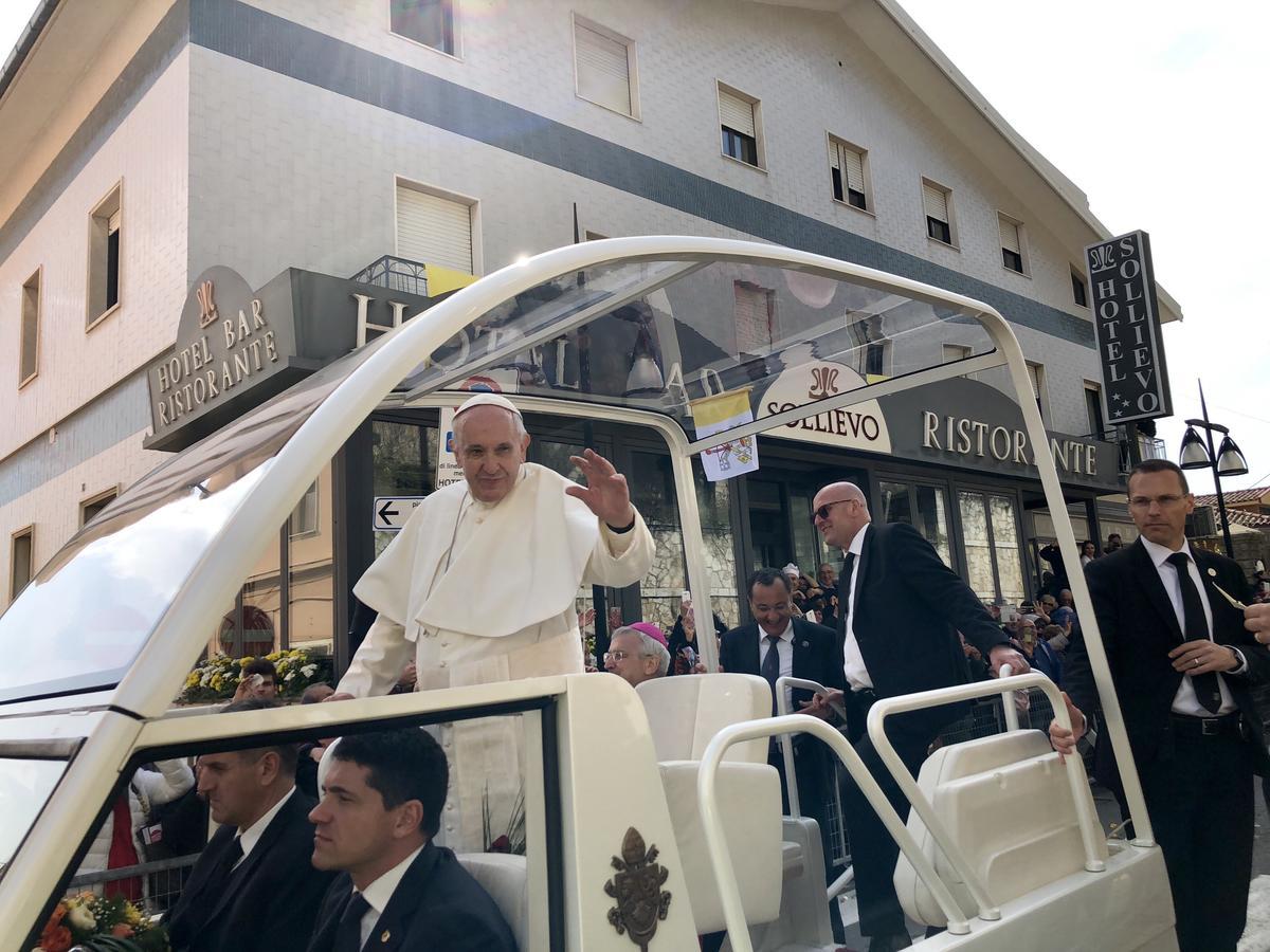 Hotel Sollievo San Giovanni Rotondo Ngoại thất bức ảnh